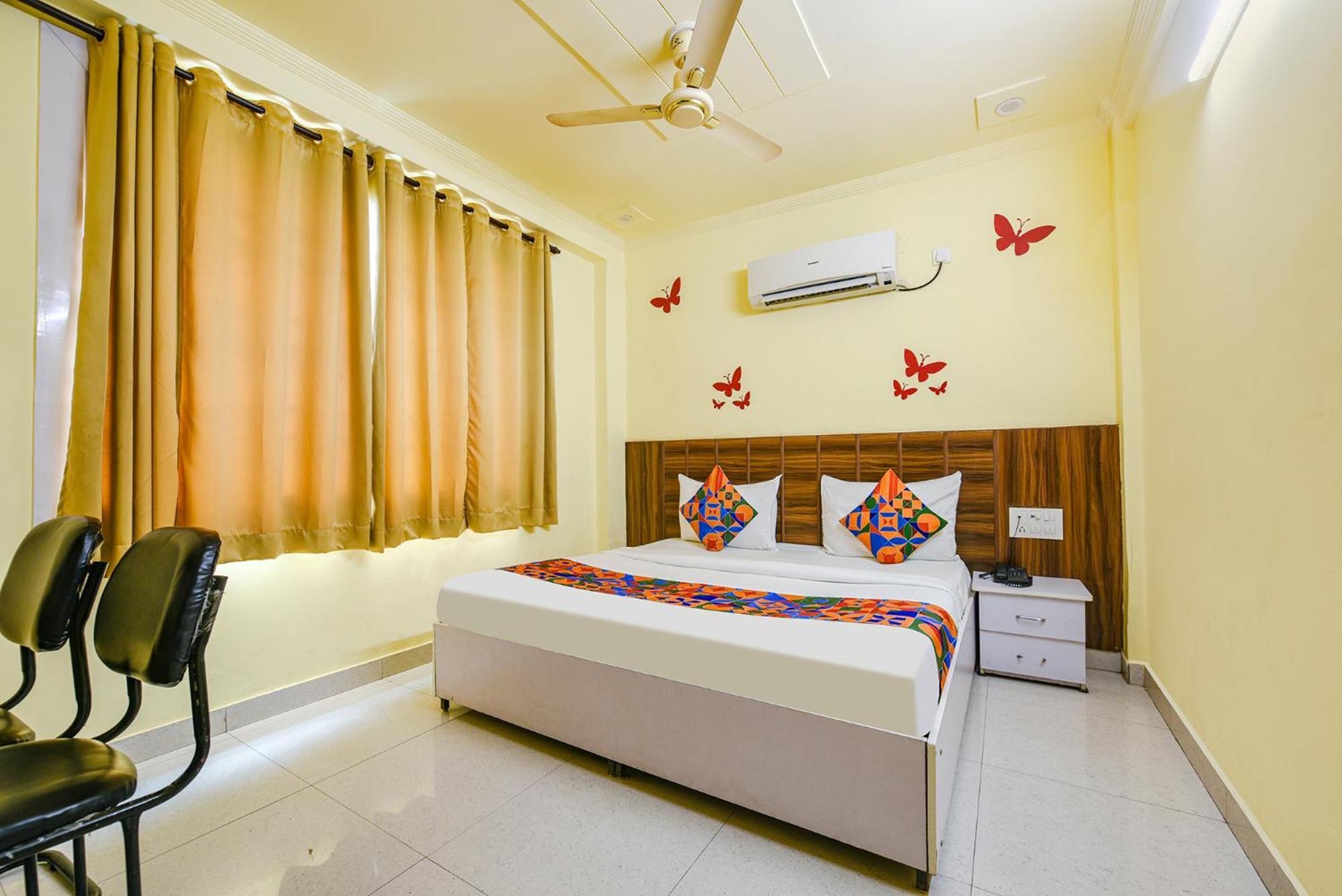 Fabhotel Ishtara Auberge New Delhi Luaran gambar