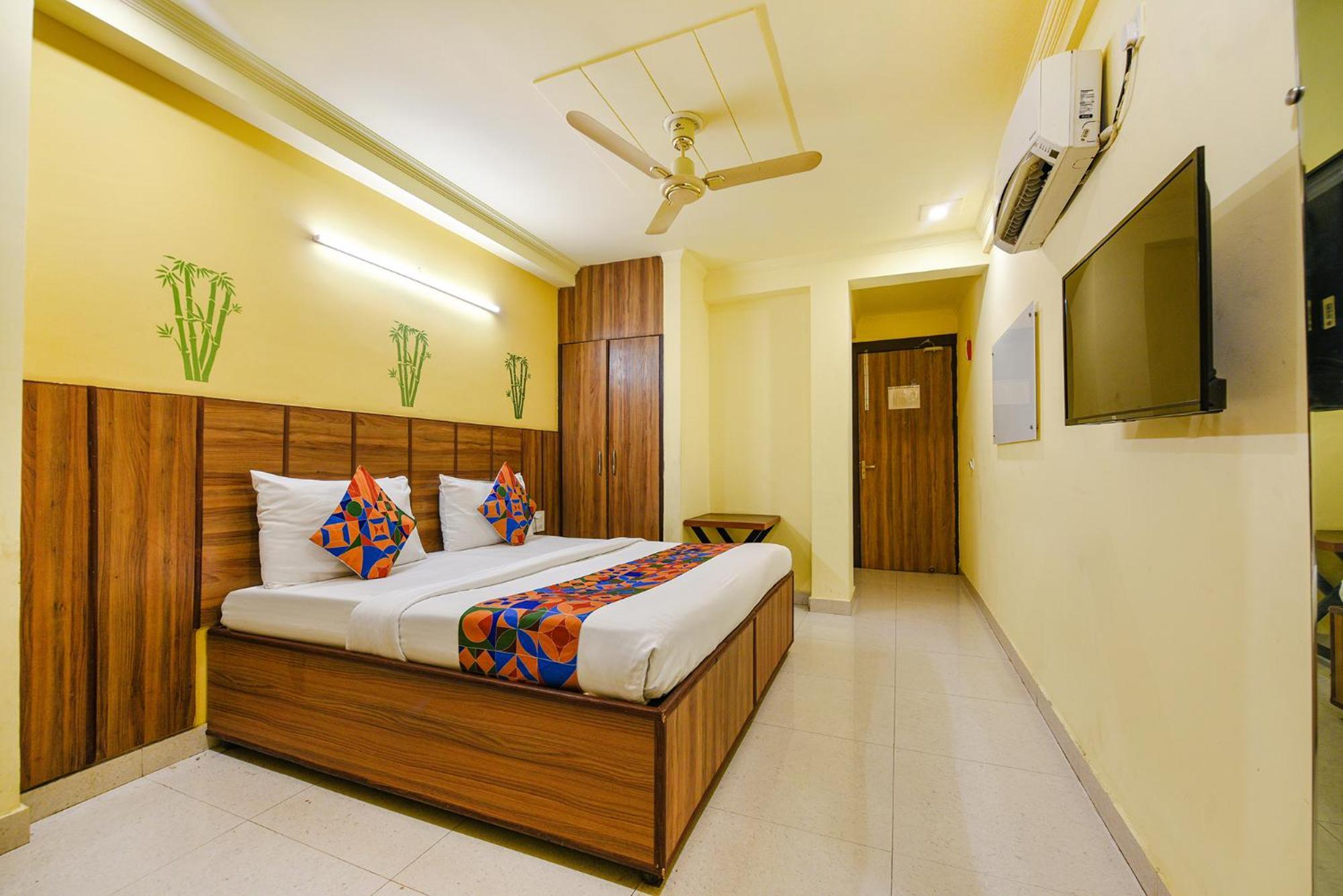 Fabhotel Ishtara Auberge New Delhi Luaran gambar