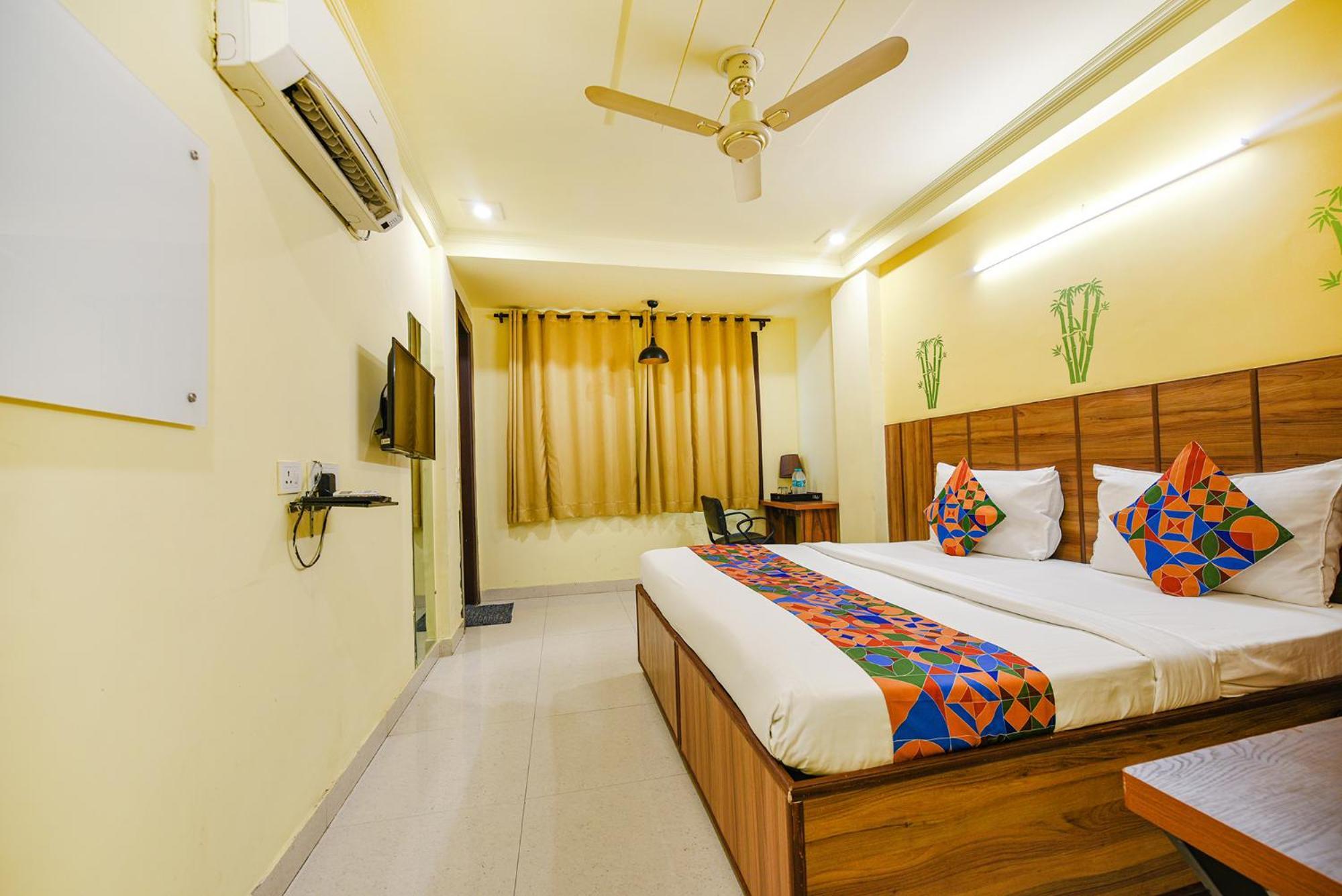 Fabhotel Ishtara Auberge New Delhi Luaran gambar